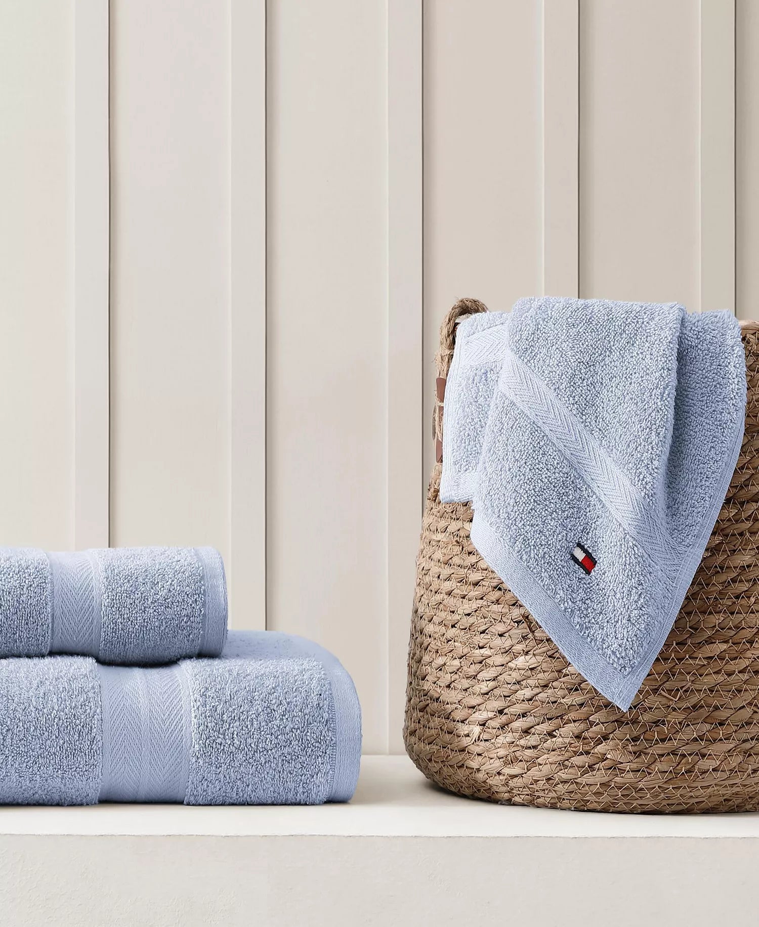 Modern American Solid Cotton Bath Towel – 30" x 54"