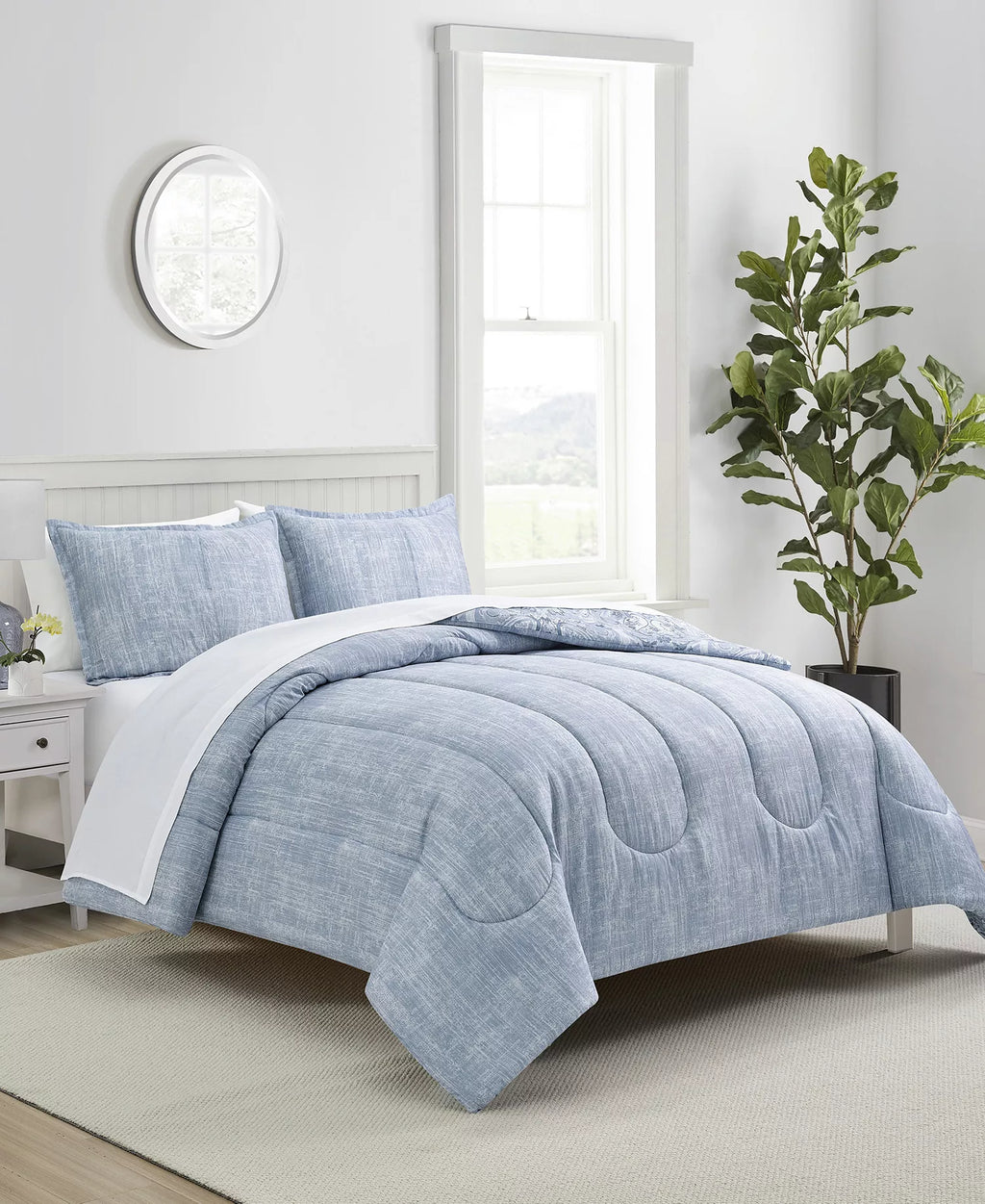Leah Damask 3-Piece Comforter Set